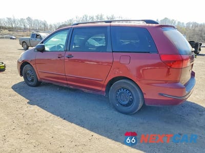 Drugie zdjęcie samochodu z przodu: 2004 TOYOTA SIENNA LE 8 PASSENGER VIN:5TDZA23C74S167139 - miniatura