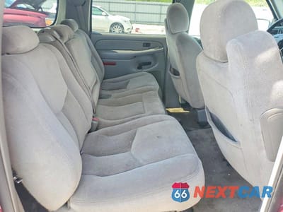 Zdjęcie 11 z 12 samochodu: 2006 GMC YUKON XL K1500 VIN:3GKFK16Z36G229555 - miniatura