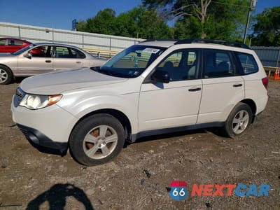2013 SUBARU FORESTER 2.5X JF2SHABC5DH439783 - główne zdjęcie licytacji z USA - miniatura