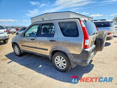 Drugie zdjęcie samochodu z przodu: 2006 HONDA CR-V VIN:JHLRD78846C013892 - miniatura