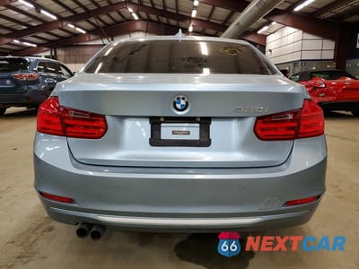 Zdjęcie 6 z 12 samochodu: 2013 BMW 328 I VIN:WBA3A5C58DJ461829 - miniatura