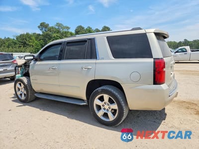 Drugie zdjęcie samochodu z przodu: 2015 CHEVROLET TAHOE C1500 LTZ VIN:1GNSCCKC8FR246220 - miniatura