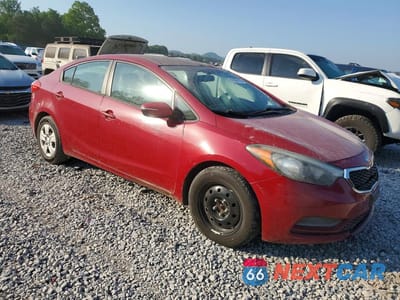 Czwarte zdjęcie samochodu z boku: 2015 KIA FORTE LX VIN:KNAFX4A66F5288499 - miniatura