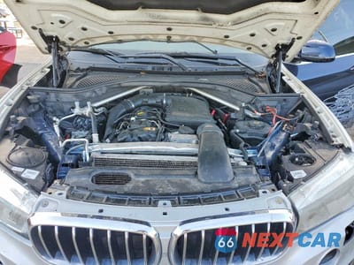 Zdjęcie 12 z 12 samochodu: 2017 BMW X5 SDRIVE35I VIN:5UXKR2C39H0W43862 - miniatura