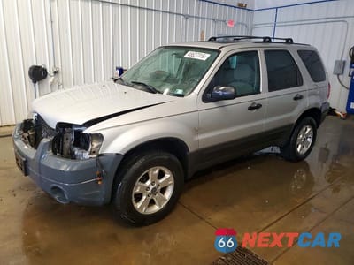 2006 FORD ESCAPE XLT 1FMYU03146KA23656 - główne zdjęcie licytacji z USA - miniatura