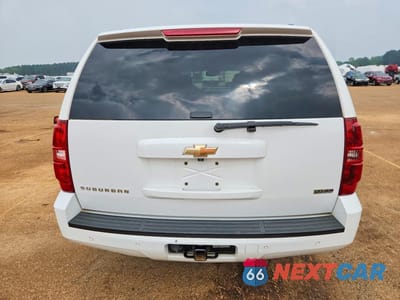 Zdjęcie 6 z 13 samochodu: 2011 CHEVROLET SUBURBAN C1500 LT VIN:1GNSCJE02BR283540 - miniatura