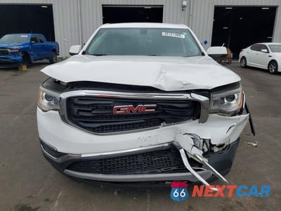 Piąte zdjęcie samochodu w środku: 2017 GMC ACADIA SLE VIN:1GKKNKLA7HZ265276 - miniatura