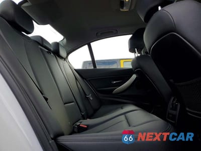 Zdjęcie 10 z 12 samochodu: 2018 BMW 320 XI VIN:WBA8A3C5XJA488276 - miniatura