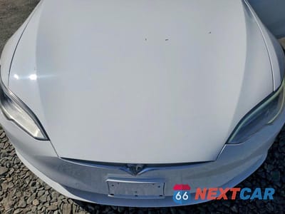 Zdjęcie 11 z 11 samochodu: 2016 TESLA MODEL S VIN:5YJSA1E15GF161498 - miniatura