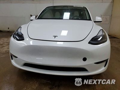 Piąte zdjęcie samochodu w środku: 2024 TESLA MODEL Y VIN:7SAYGDED3RF181713 - miniatura