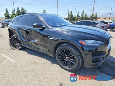 Czwarte zdjęcie samochodu z boku: 2018 JAGUAR F-PACE PRESTIGE VIN:SADCK2FX7JA351284 - miniatura