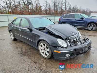 Czwarte zdjęcie samochodu z boku: 2007 MERCEDES-BENZ E 350 4MATIC VIN:WDBUF87X67B158535 - miniatura