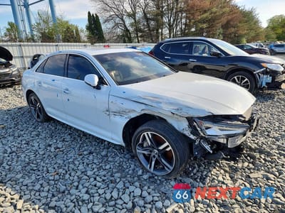 Czwarte zdjęcie samochodu z boku: 2018 AUDI A4 PREMIUM PLUS VIN:WAUENAF41JA053774 - miniatura
