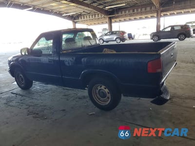 Drugie zdjęcie samochodu z przodu: 2002 GMC SONOMA VIN:1GTCS145828186152 - miniatura