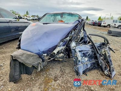 Piąte zdjęcie samochodu w środku: 2004 BMW 325 I VIN:WBAET37404NJ42524 - miniatura
