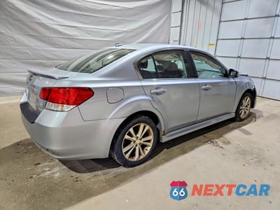 Trzecie zdjęcie samochodu z tyłu: 2013 SUBARU LEGACY 2.5I LIMITED VIN:4S3BMBK61D3022796 - miniatura