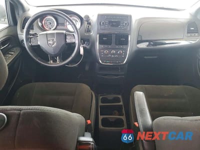 Zdjęcie 8 z 12 samochodu: 2015 DODGE GRAND CARAVAN SE VIN:2C4RDGBG3FR684958 - miniatura