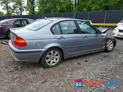 Trzecie zdjęcie samochodu z tyłu: 2004 BMW 325 XI VIN:WBAEU33434PR08768 - miniatura