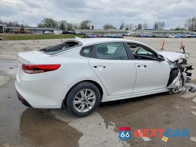 Trzecie zdjęcie samochodu z tyłu: 2018 KIA OPTIMA LX VIN:5XXGT4L38JG204872 - miniatura