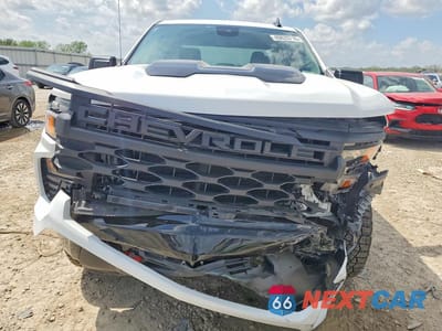 Piąte zdjęcie samochodu w środku: 2024 CHEVROLET SILVERADO K1500 TRAIL BOSS CUSTOM VIN:3GCUDCED0RG192421 - miniatura