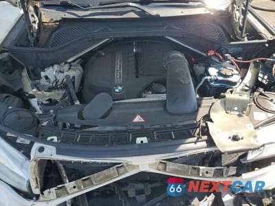 Zdjęcie 12 z 13 samochodu: 2014 BMW X5 SDRIVE35I VIN:5UXKR2C55E0C01273 - miniatura