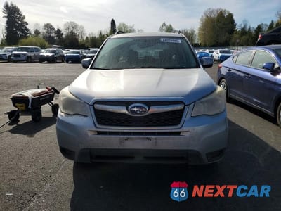 Piąte zdjęcie samochodu w środku: 2014 SUBARU FORESTER 2.5I PREMIUM VIN:JF2SJAEC6EH480649 - miniatura