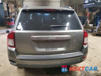 Zdjęcie 6 z 13 samochodu: 2012 JEEP COMPASS NORTH 4DR 4W VIN:1C4NJDAB7CD671236 - miniatura