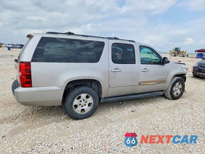 Trzecie zdjęcie samochodu z tyłu: 2009 CHEVROLET SUBURBAN C1500 LT VIN:1GNFC26029R273641 - miniatura