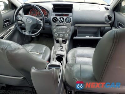 Zdjęcie 8 z 13 samochodu: 2005 MAZDA 6 S VIN:1YVHP82D155M00571 - miniatura