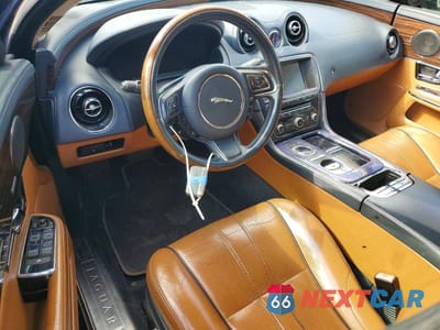Zdjęcie 8 z 12 samochodu: 2013 JAGUAR XJL PORTFOLIO VIN:SAJWA2GB4DLV43870 - miniatura