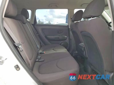 Zdjęcie 11 z 12 samochodu: 2011 KIA SOUL BASE VIN:KNDJT2A19B7714847 - miniatura