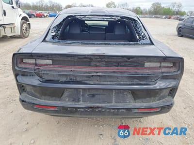 Zdjęcie 6 z 12 samochodu: 2025 DODGE CHARGER DAYTONA R VIN:2C3CDBCK6SR543294 - miniatura