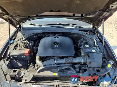Zdjęcie 11 z 12 samochodu: 2017 JAGUAR XE PREMIUM VIN:SAJAD4BG4HA975487 - miniatura
