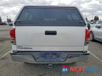 Zdjęcie 6 z 11 samochodu: 2008 TOYOTA TUNDRA SR5 VIN:5TFRV541X8X068494 - miniatura