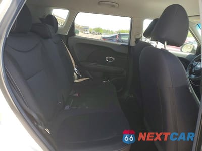 Zdjęcie 11 z 13 samochodu: 2019 KIA SOUL BASE VIN:KNDJN2A22K7013506 - miniatura