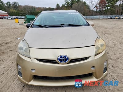 Piąte zdjęcie samochodu w środku: 2011 TOYOTA PRIUS TWO VIN:JTDKN3DU2B0314941 - miniatura
