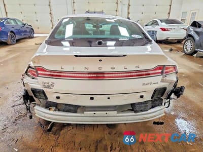 Zdjęcie 6 z 13 samochodu: 2020 LINCOLN MKZ RESERVE VIN:3LN6L5F94LR615185 - miniatura