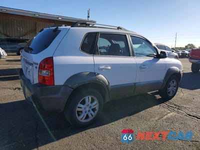 Trzecie zdjęcie samochodu z tyłu: 2006 HYUNDAI TUCSON GLS VIN:KM8JN72D96U258982 - miniatura