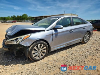 2016 HYUNDAI SONATA SPORT 5NPE34AF2GH260792 - główne zdjęcie licytacji z USA - miniatura