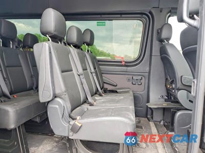 Zdjęcie 11 z 13 samochodu: 2024 MERCEDES BENZ SPRINTER 2500 VIN:W1Z4NFHY6RP735142 - miniatura