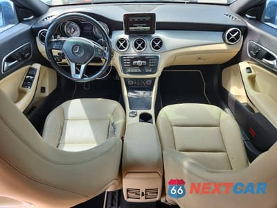 Zdjęcie 8 z 11 samochodu: 2014 MERCEDES-BENZ CLA 250 VIN:WDDSJ4EB1EN105413 - miniatura
