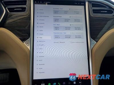 Zdjęcie 9 z 12 samochodu: 2015 TESLA MODEL S VIN:5YJSA1E23FF116633 - miniatura