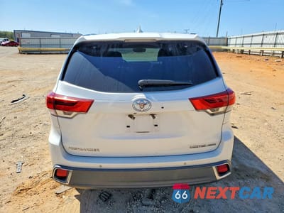Zdjęcie 6 z 13 samochodu: 2019 TOYOTA HIGHLANDER LIMITED VIN:5TDDZRFH8KS956576 - miniatura