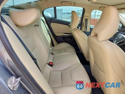 Zdjęcie 10 z 12 samochodu: 2017 VOLVO S60 VIN:YV126MFL8H2432247 - miniatura