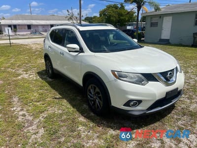 2016 NISSAN ROGUE SL 5N1AT2MV5GC886219 - główne zdjęcie licytacji z USA - miniatura