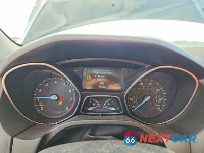 Zdjęcie 9 z 12 samochodu: 2016 FORD FOCUS SE VIN:1FADP3K25GL383848 - miniatura