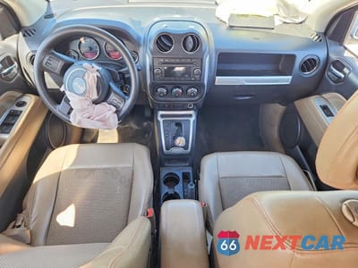 Zdjęcie 8 z 13 samochodu: 2014 JEEP COMPASS SPORT VIN:1C4NJDAB0ED566122 - miniatura