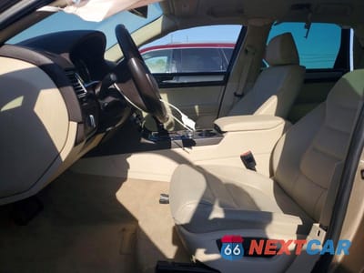 Zdjęcie 7 z 14 samochodu: 2016 VOLKSWAGEN TOUAREG SPORT VIN:WVGEF9BP7GD009988 - miniatura