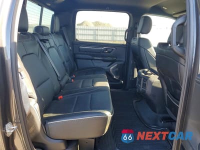 Zdjęcie 10 z 12 samochodu: 2022 RAM 1500 LIMITED VIN:1C6SRFHT0NN332618 - miniatura