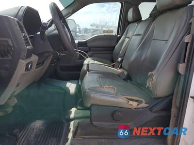 Zdjęcie 7 z 11 samochodu: 2019 FORD F350 SUPER DUTY UTILITY / SERVICE TRUCK VIN:1FD7X3ET3KEF23223 - miniatura